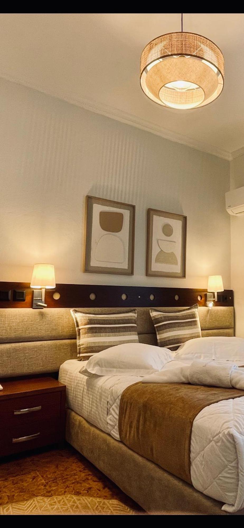 Semiramis Guesthouse アダマス エクステリア 写真
